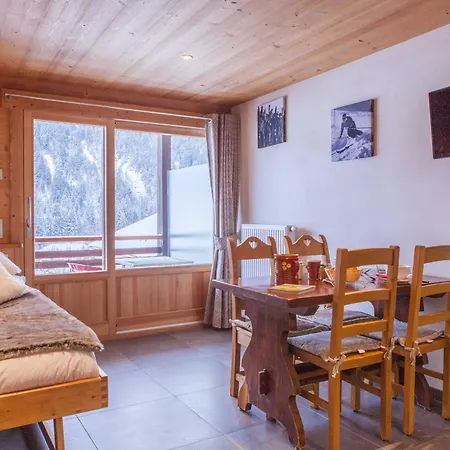 Studio Montagnard Avec Balcon, Vue Montagnes Et Acces Bien-Etre - Fr-1-467-38 Le Grand-Bornand Exterior photo
