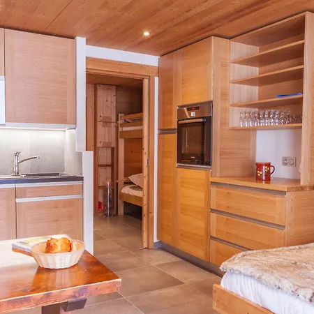 Studio Montagnard Avec Balcon, Vue Montagnes Et Acces Bien-Etre - Fr-1-467-38 Le Grand-Bornand Exterior photo